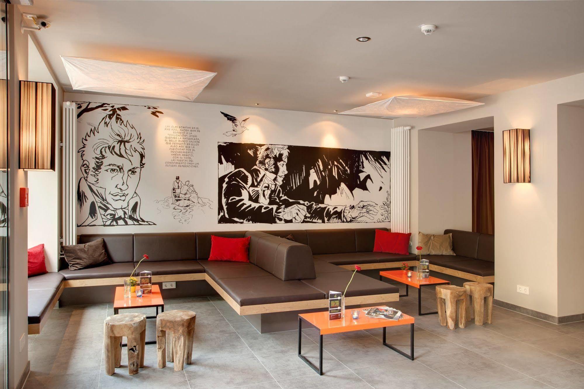 Meininger Hotel Berlin Mitte Esterno foto